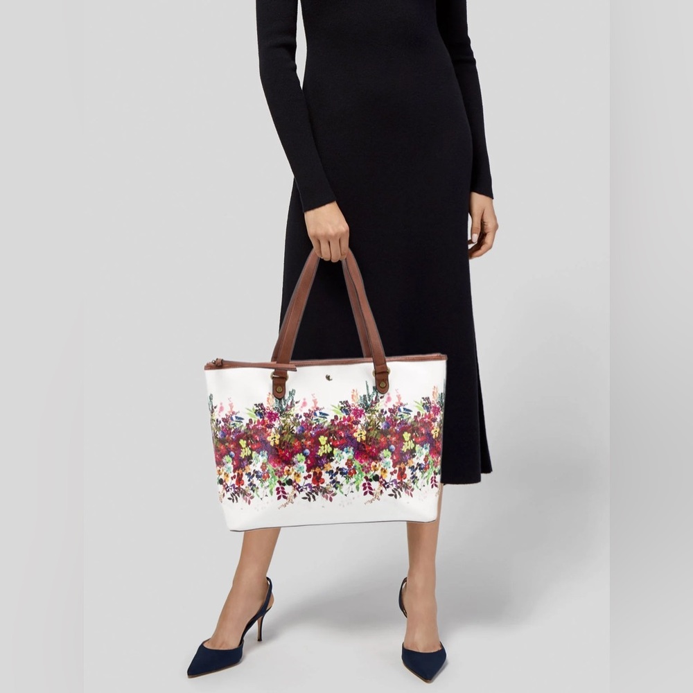 Elliott Lucca Chic Oversized Floral Tote